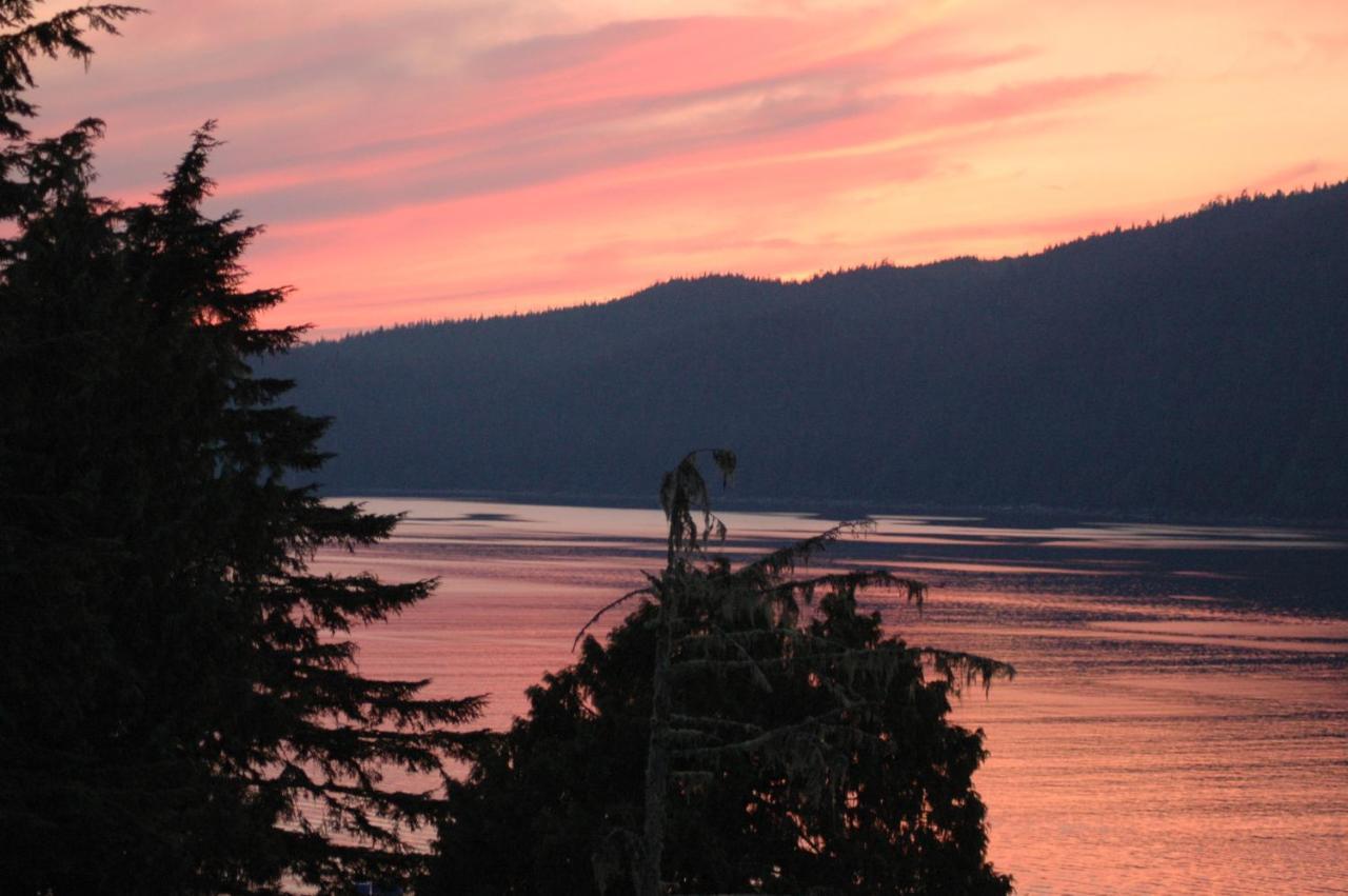 Bjorn Holm Villa Port Renfrew Kültér fotó