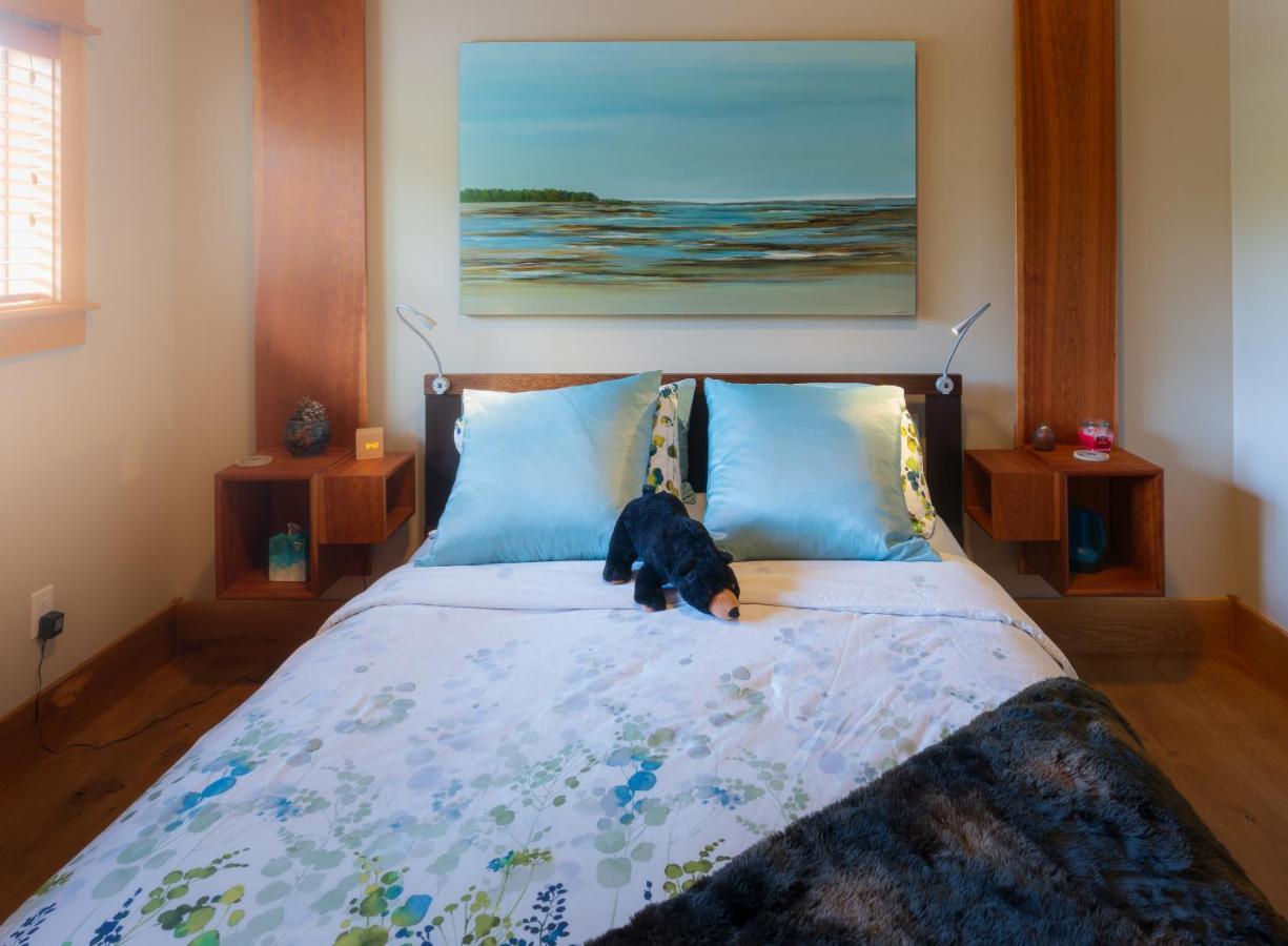 Bjorn Holm Villa Port Renfrew Kültér fotó